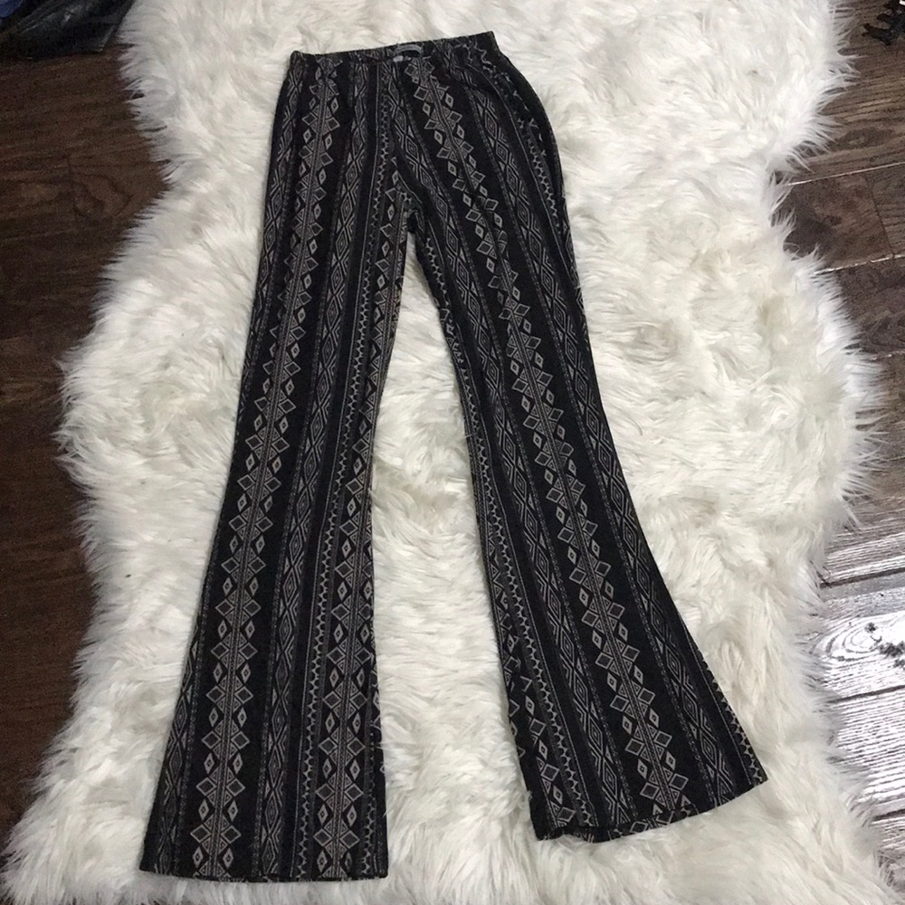 Stretchy patterned pants!